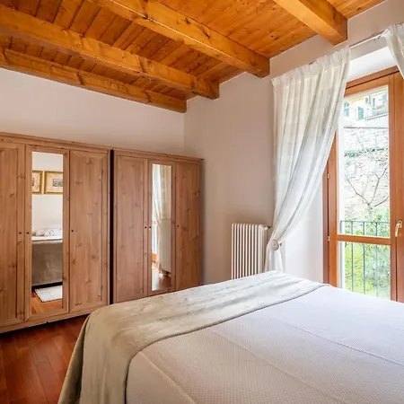 Silvia - Regina Apartman Laglio